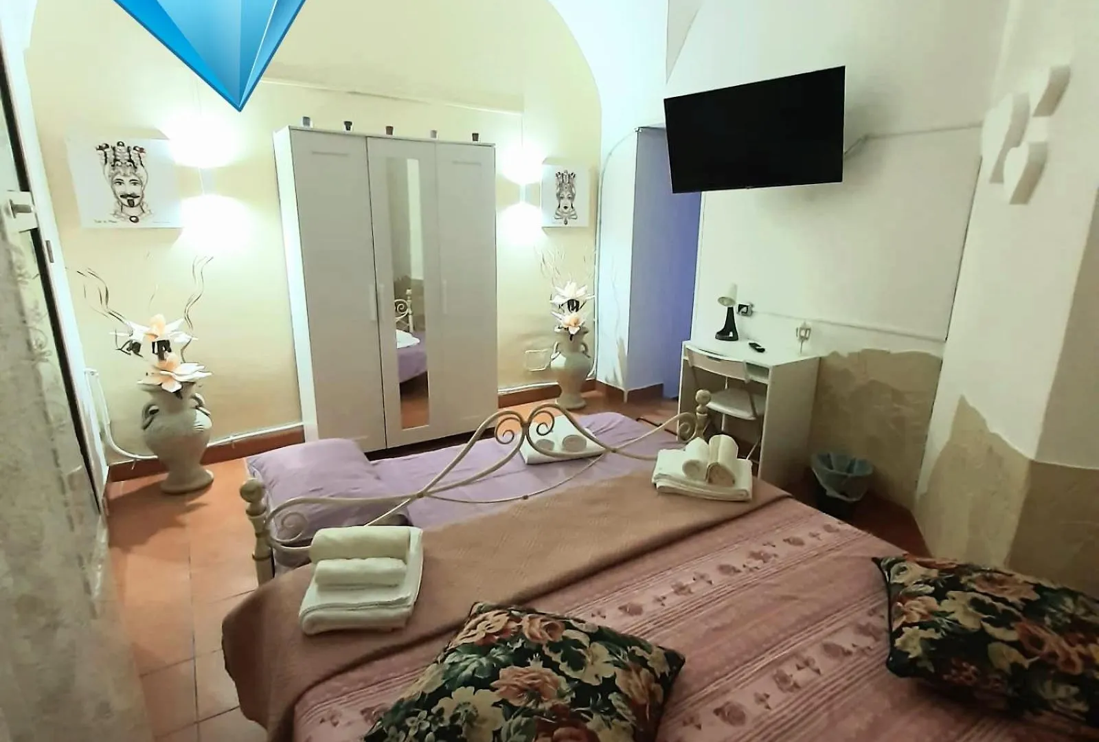 Holiday House Da Alessandra Catania Italia